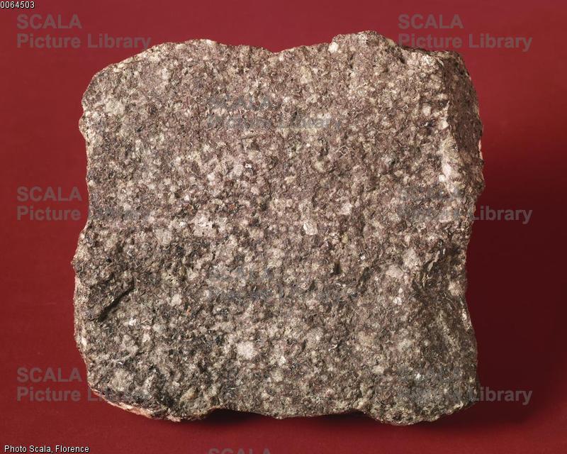 trachiandesite_3.jpg