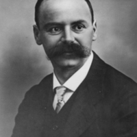 Karl_schwarzschild.portrait.jpg