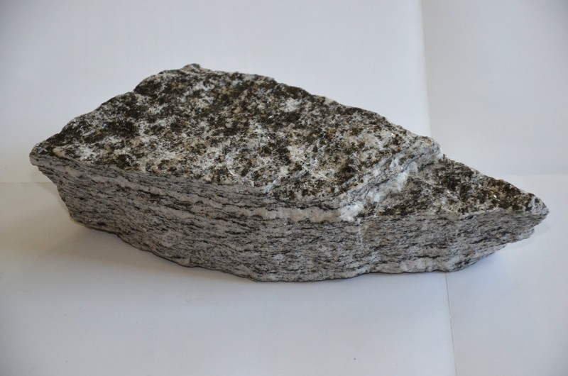 gneiss_1.jpg