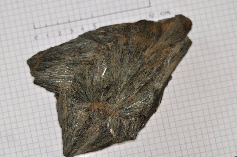antimonite_2.jpg
